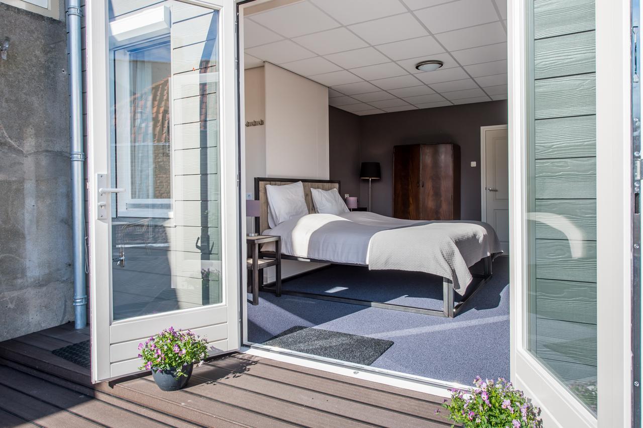 B&B Binnengewoon Rooms With A View Веере Екстериор снимка